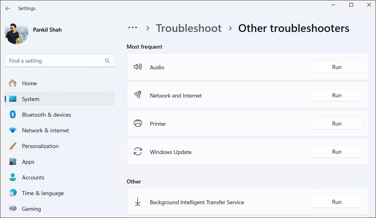 Chạy trình khắc phục sự cố Network and Internet trong cài đặt hệ thống Windows