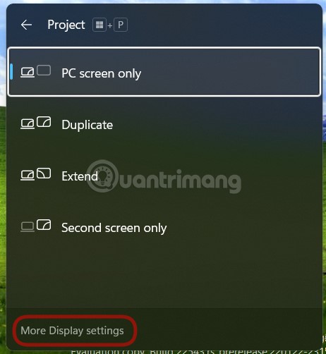 nhấn More Display settings
